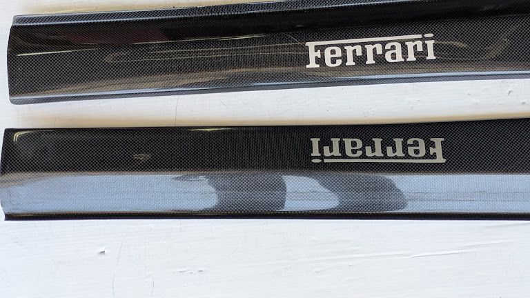 FERRARI 360 SPIDER PARTS LEFT AND RIGHT DOOR KICK PLATE SILL RUNNING CARBON SET