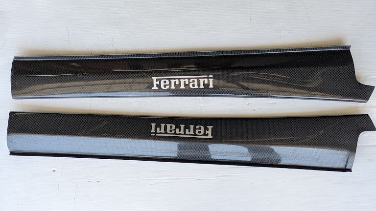 FERRARI 360 SPIDER PARTS LEFT AND RIGHT DOOR KICK PLATE SILL RUNNING CARBON SET