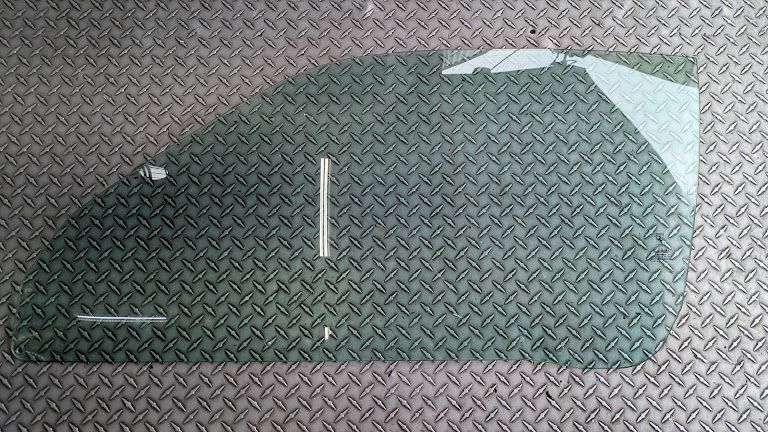 FERRARI 456 LEFT DOOR ROLL UP GLASS 65434400