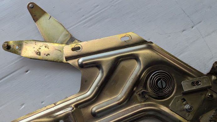 FERRARI 456 LEFT DOOR ROLL UP WINDOW REGULATOR 66219100