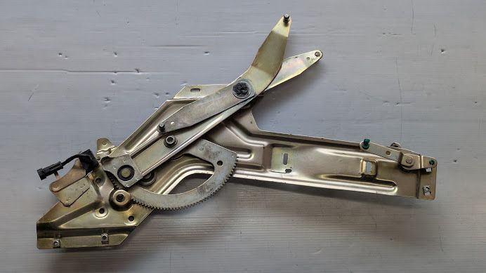 FERRARI 456 LEFT DOOR ROLL UP WINDOW REGULATOR 66219100