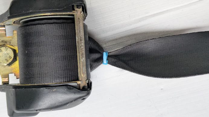 FERRARI 456 RIGHT SIDE SEAT BELT SPOOL 64928500