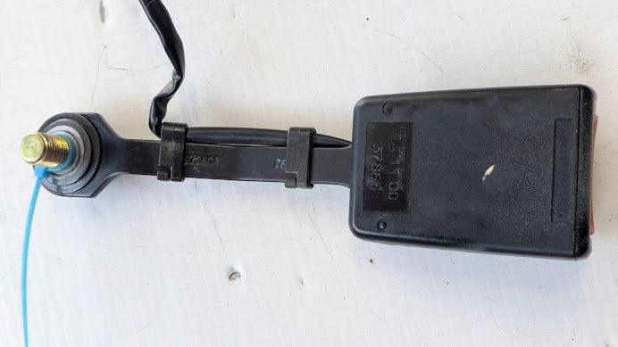 FERRARI 456 LEFT SIDE SEAT BELT BUCKLE 64928500B