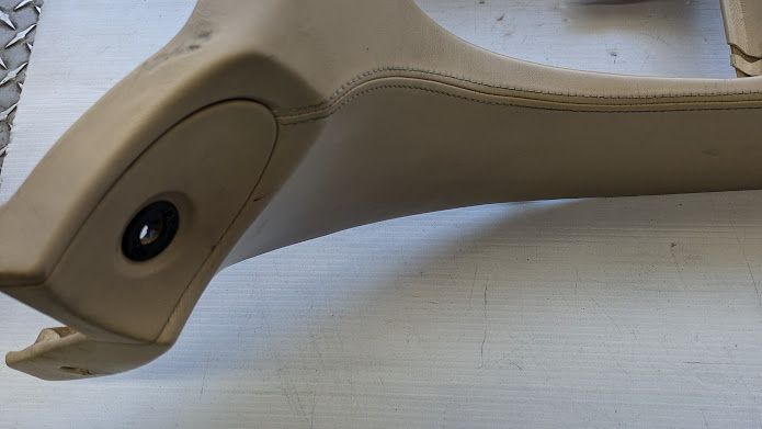 FERRARI  456M 2001 CENTER CONSOLE ON CREAM 65462504