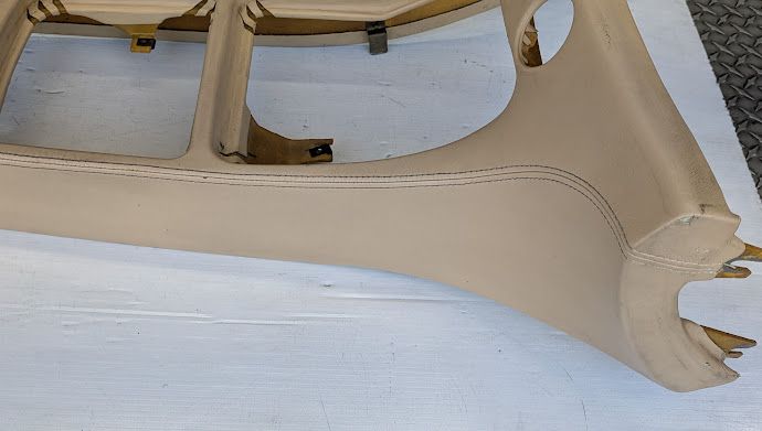 FERRARI  456M 2001 CENTER CONSOLE ON CREAM 65462504