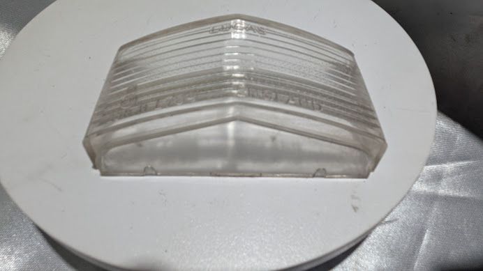 ROLLS ROYCE SILVER SHADOW II  BACK UP REVERSE LIGHT CLEAR  LENS  CD5714