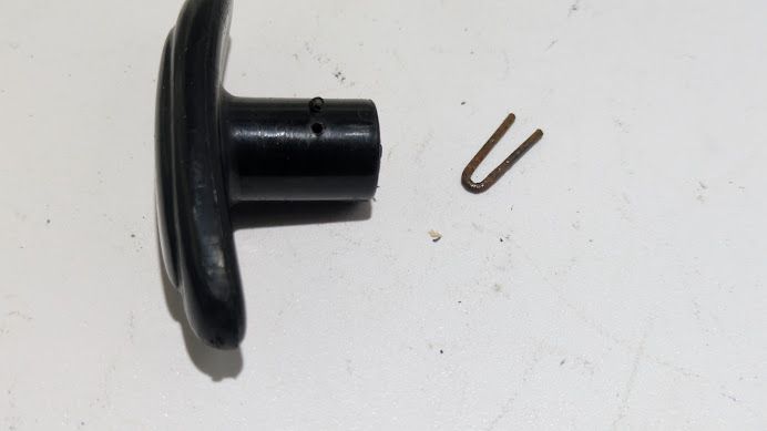 FERRARI 360 SPIDER PART FUEL LID RELEASE CABLE HANDLE 65701000