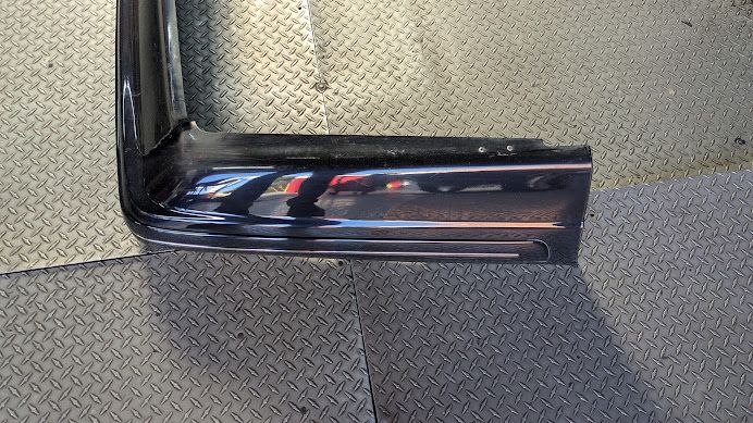 96 97 98 99 ROLLS ROYCE SILVER SPUR REAR bumper 	UT10040PG