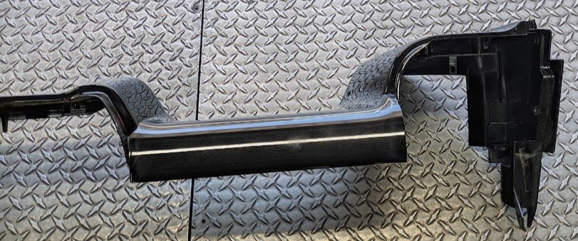 FERRARI 360 SPIDER PARTS CAPOTE CONVERTIBLE ANTI ROLL BAR FRONT COVER 66461800
