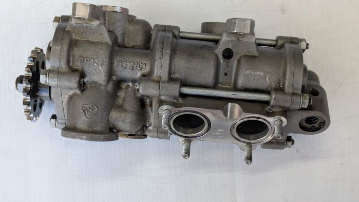 Ferrari 360 ENGINE PART OIL PUMP WITH GEARS 181341 COMPLETE