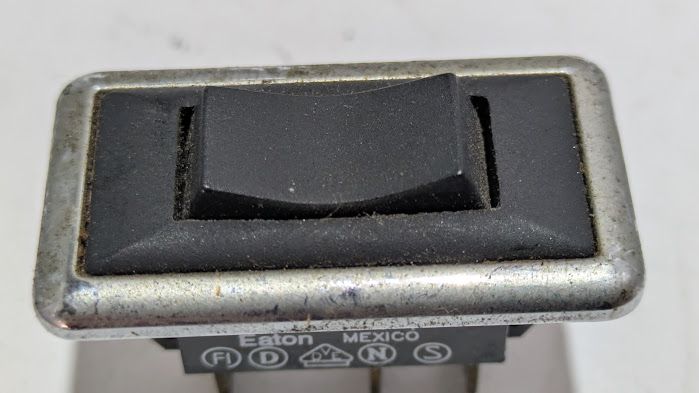 Rolls Royce Silver Spur Spirit seat heater SWITCH ON CENTER CONSOLE REAR PRE OWNED