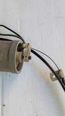 65 to 80 Rolls Royce part Gas filler lid release solenoid UD11724 COMPLETE