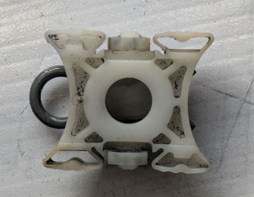 FERRARI 456M  DOOR ROLL UP GLASS HORIZONTAL GUIDE BLOCK 64081100