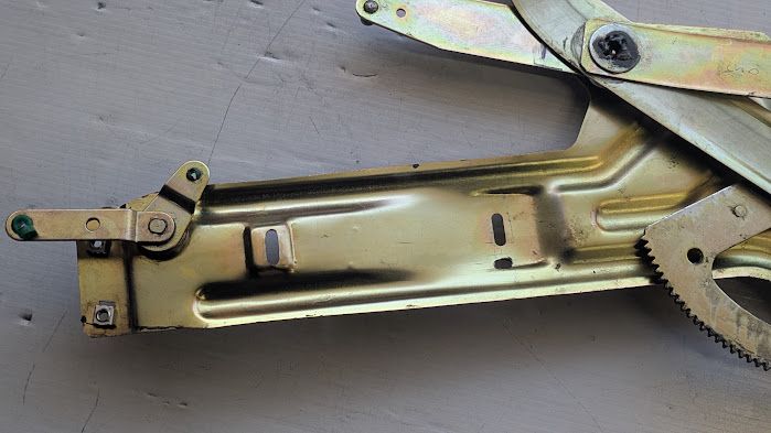 FERRARI 456 RIGHT DOOR ROLL UP WINDOW REGULATOR 66219000