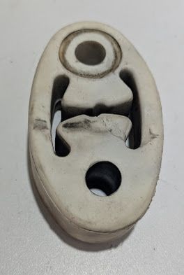 FERRARI 456M GTA  EXHAUST MUFFLER PIPE WHITE RUBBER HANGER 156967