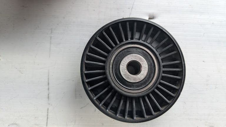 FERRARI 456 550 PART BELT ALT A/C COMPRESSOR IDLER PULLEY 148632