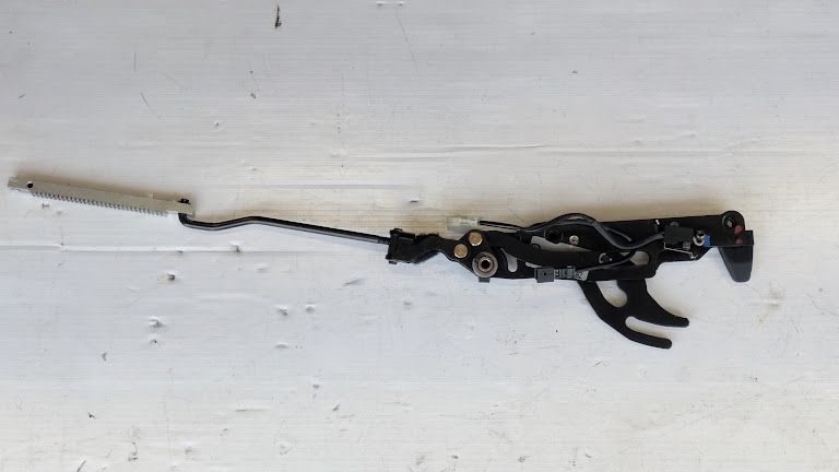FERRARI 360 SPIDER PARTS RIGHT CAPOTE CONVERTIBLE TOP LATCH 66462500 img