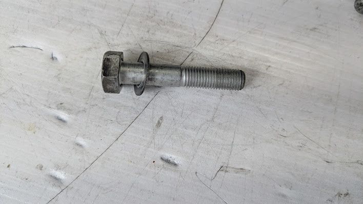 FERRARI 550 456M 348 355  PARTS FRONT WHEEL BEARING HUB bolt 16324034