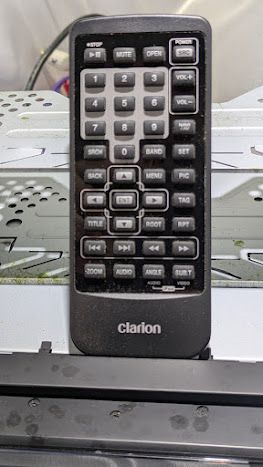 Clarion NZ503 WITH BLUETOOTH  TESTED W/ REMOTE AND PIGTAIL