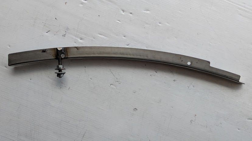FERRARI 456 RIGHT DOOR ROLL UP GLASS FRONT GUIDE 65438400