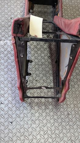 ROLLS ROYCE SILVER SHADOW I PART CENTER CONSOLE RED