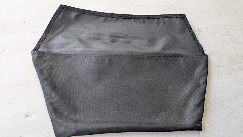 Genuine Porsche 986 Boxster Center Wind Deflector – P/N 9865613210201C (1997–2004)