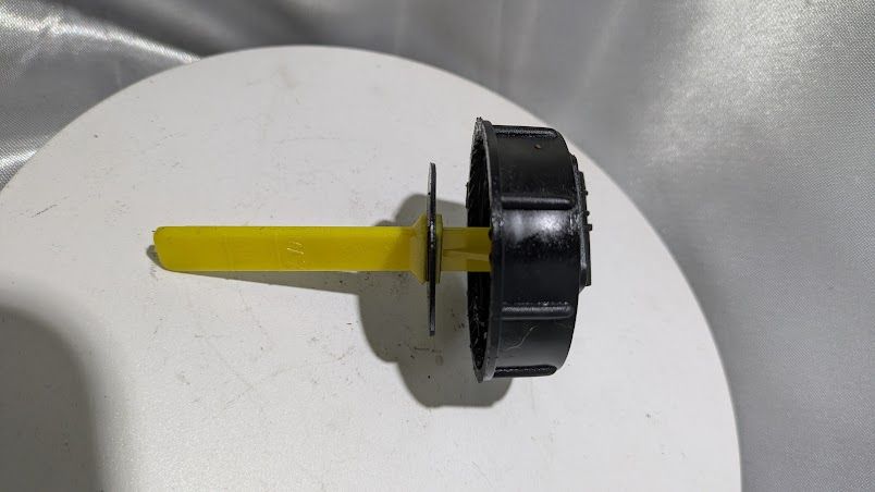 FERRARI GTC4/LUSSO PARTS POWER STEERING TANK cap 292342C PRE OWNED