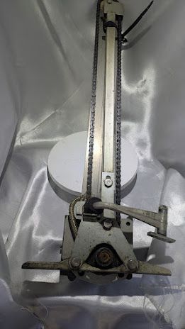 ROLLS ROYCE SILVER SPUR ANY SIDE WINDOW REGULATOR without motor UB40252