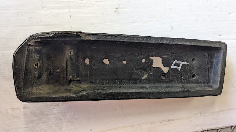 65 - 80 ROLLS ROYCE SILVER SHADOW LEFT REAR BUMPER EXTENSION GUARD UR18375