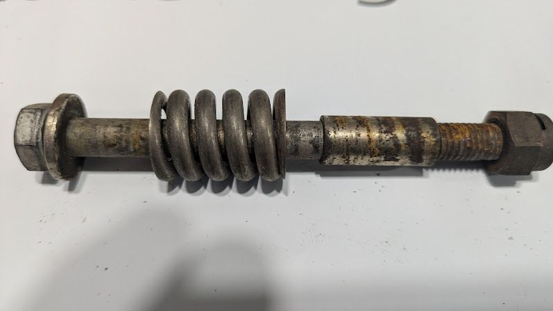 FERRARI 575M FRONT exhaust PIPE MUFFLER BOLTS AND SPRING 111743