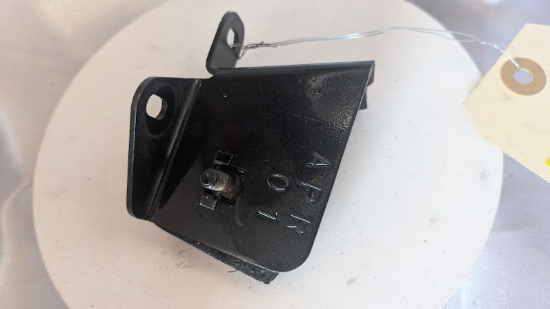 FERRARI 360 SPIDER PARTS RIGHT ENGINE RADIATOR BRACKET 177774 img
