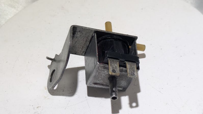 FERRARI PARTS air injection cut off valve solenoid 111704 img