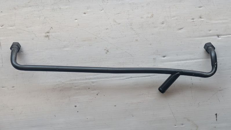 FERRARI 360 SPIDER PARTS ENGINE OIL BREATHER PIPE AT CYLINDER HEAD 173968