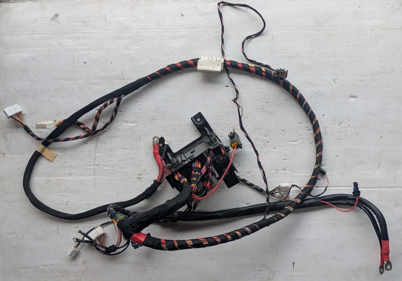 FERRARI 360 SPIDER PART, RIGHT SIDE TUNNEL CABLE 198555
