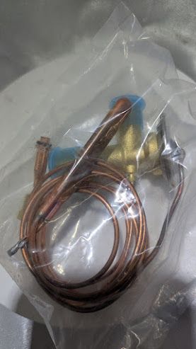 Rolls Royce Silver Shadow SPUR CORNICHE air conditioning EXPANSION VALVE 05001 ON RH14155