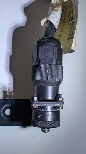 FERRARI 360 MODENA SPIDER BATTERY charging connector 200857