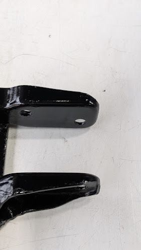 FERRARI 308 PARTS FRONT UPPER CONTROL A ARM RIGHT SIDE LEVER 104392