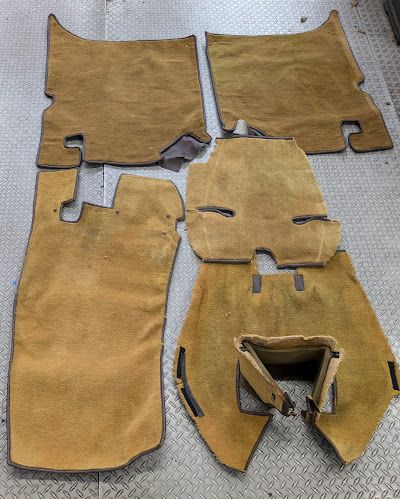ROLLS ROYCE SILVER SHADOW II PART CABIN CARPET GOLD BROWN img