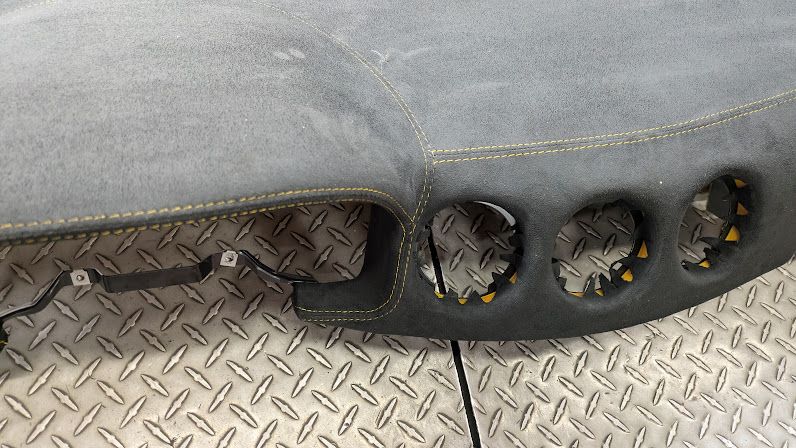 Ferrari 360 spider Upper Dashboard panel, upholstered on SUADE , YELLOW STITCHING