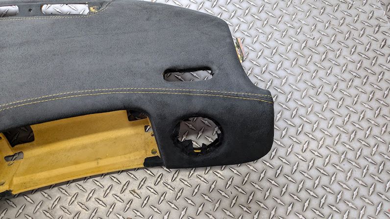 Ferrari 360 spider Upper Dashboard panel, upholstered on SUADE , YELLOW STITCHING