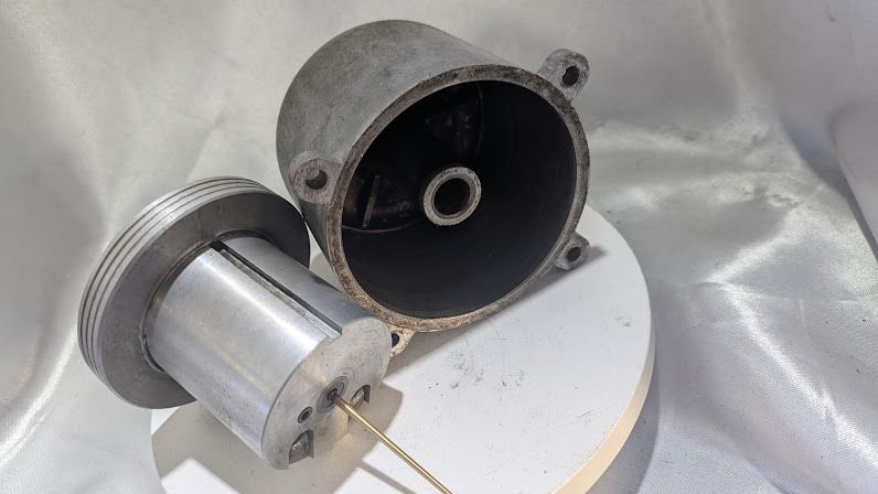 Rolls Royce Silver Shadow CARBURETORS SHADOW I UPPER COVER AND PISTON CD5451