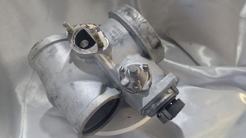 Rolls Royce Silver Shadow CARBURETORS SHADOW I CHOKE HOUSING WITH BUTTERFLY UE37 img