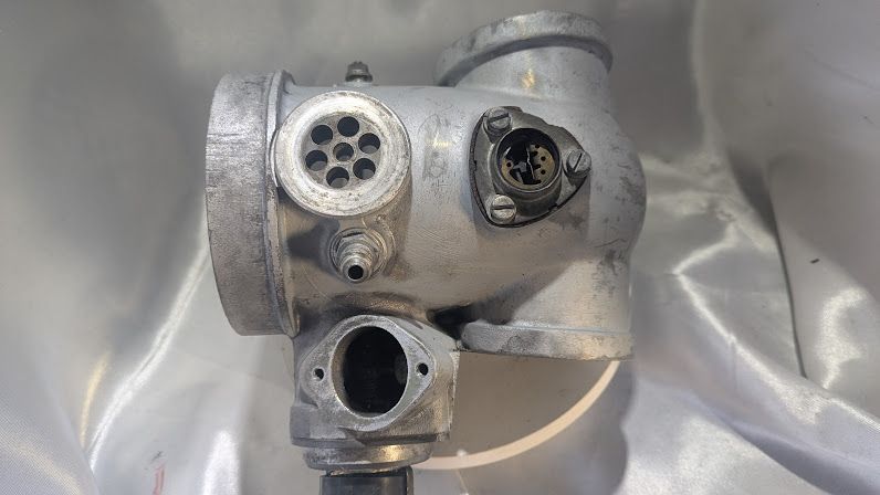 Rolls Royce Silver Shadow CARBURETORS SHADOW I CHOKE HOUSING WITH BUTTERFLY UE37940 UE40274