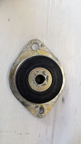 FERRARI PART  456M FRONT SUSPENSION SPRING  UPPER MOUNT HYPERBLOCK 117720