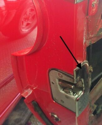 FERRARI 308 GTSi  LEFT DOOR LATCH CHROME STAINLESS FINISHER 60304904