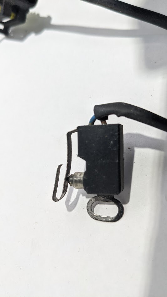 FERRARI 360 SPIDER part CAPOTE CONVERTIBLE TOP UPPER MICRO SWITCH 66456000