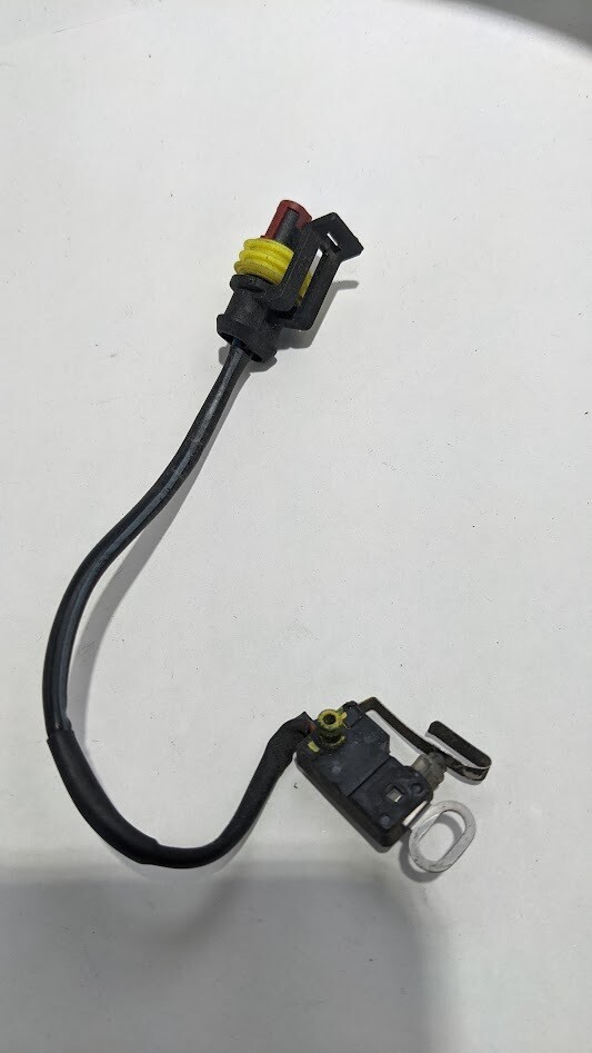 FERRARI 360 SPIDER part CAPOTE CONVERTIBLE TOP UPPER MICRO SWITCH 66456000