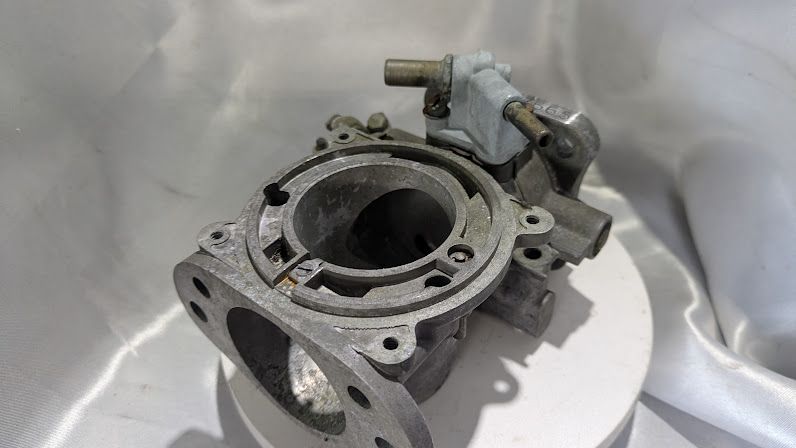 Rolls Royce Silver Shadow CARBURETOR SHADOW I MAIN BODY UE37665 img