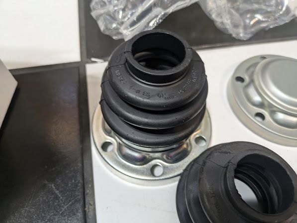 FERRARI FF REAR AXLE BOOT KIT COMPLETE FOR 1 AXLE 70006023