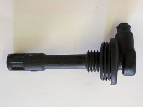 FERRARI 348 PARTS  IGNITION WIRE LEAD AT SPARK PLUG TIP 188914